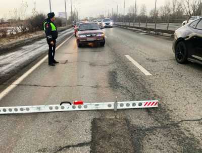 Опасную колею на федеральной трассе в Хакасии пообещали убрать