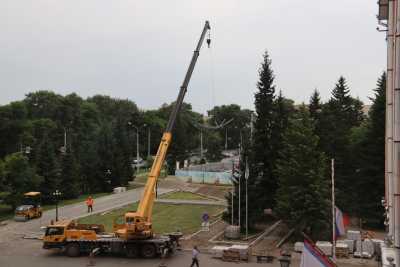 Где в Абакане появятся пешеходные дорожки из гранита