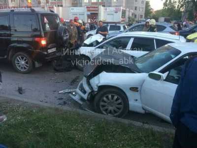 В Абакане на широком проспекте разбились 4 иномарки