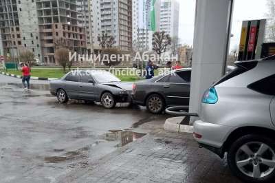 На автозаправке в Абакане случилась авария