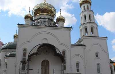 В Абакане продолжается строительство храма