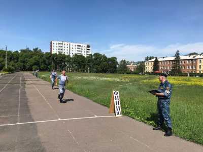 Подъем переворотом: приставы Хакасии выясняют, кому достанется зеленый берет