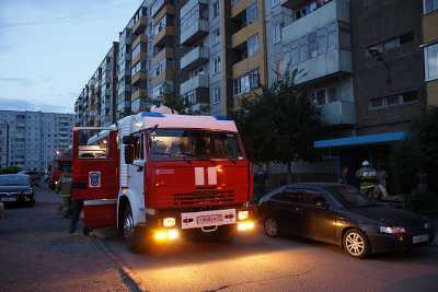 Пожары в Хакасии: спасение мужчины и горящий автомобиль