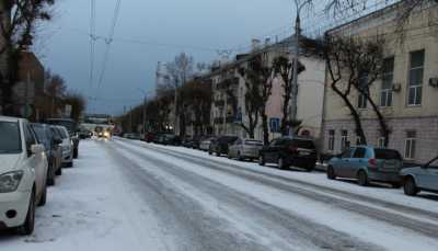 Снег в Абакане чистят круглосуточно