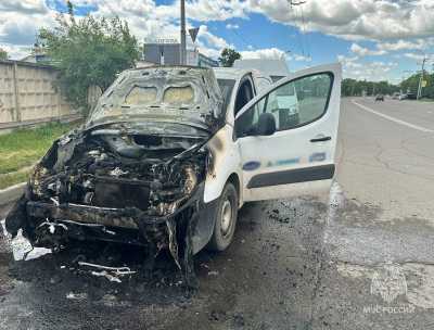 Огнетушитель не помог: в Абакане сгорел автомобиль