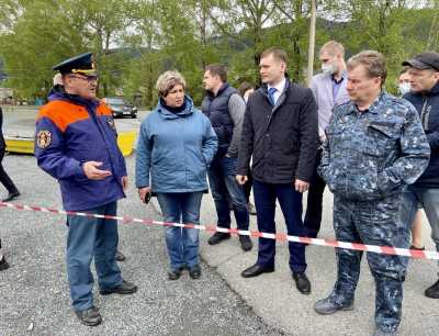 Глава Хакасии: Пострадавшим от паводка будет оказана вся необходимая помощь