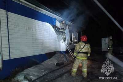 Два человека погибли на пожаре в деревне Бейского района