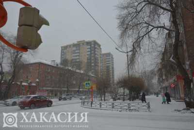 Жители Хакасии высказались об агитации несовершеннолетних