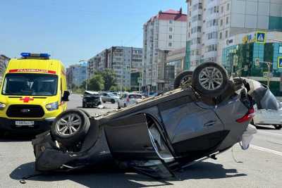 Ослепило солнцем: в центре Абакана случилась новая авария